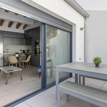 Arenal Suites Alicante-2